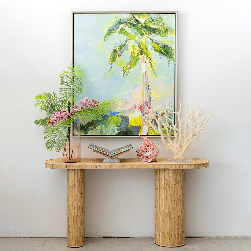 Consola Cañas, diseño minimalista, detalles orgánicos, estilo atemporal, líneas elegantes, textura cálida, ambiente acogedor, moderno, salas de estar, entradas o pasillos, madera de abeto y ratán, acabado marrón texturizado, tablero ovalado, patas de pilar.