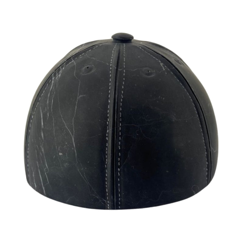 Escultura Gorra Negra SQ-030