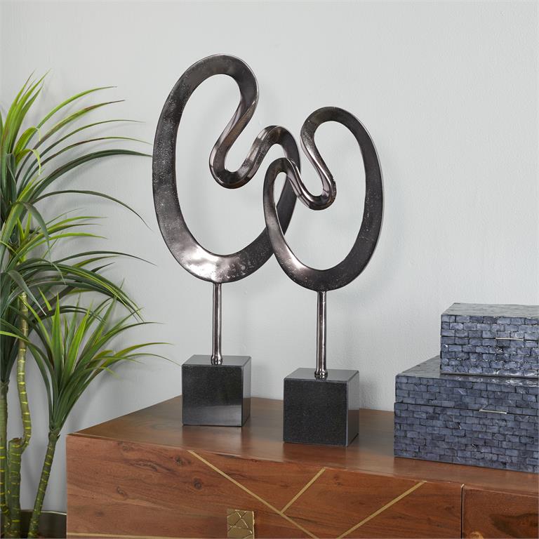 Escultura abstracta negra aluminio